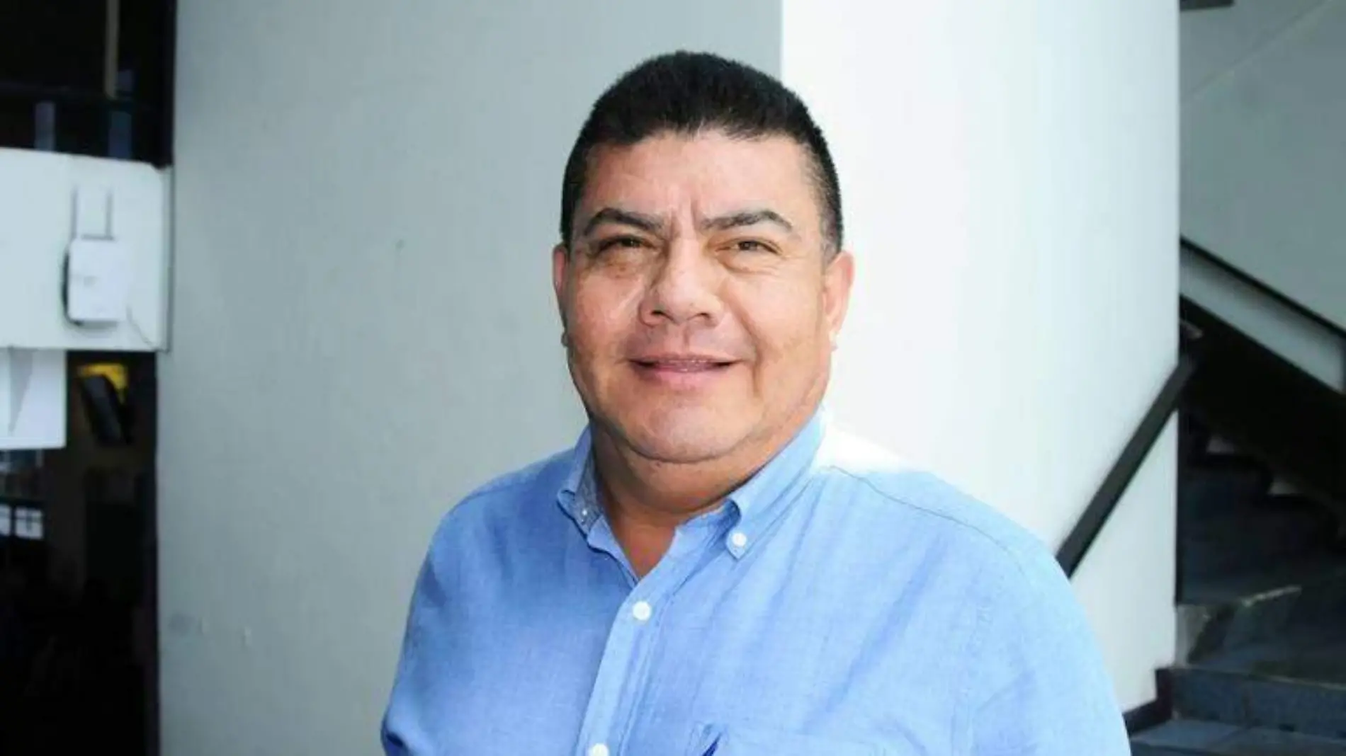 j01 juan salazar